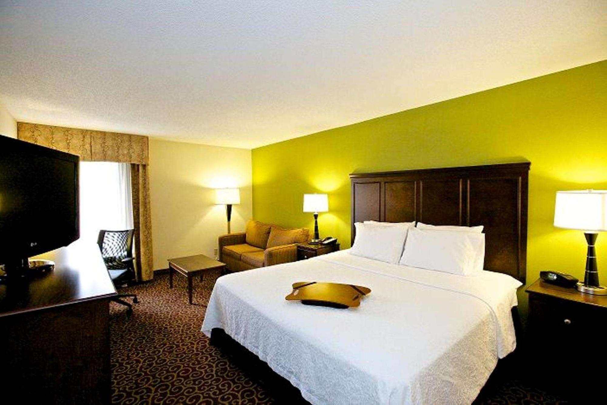 Hampton Inn Atlanta/Дугласвилл Экстерьер фото